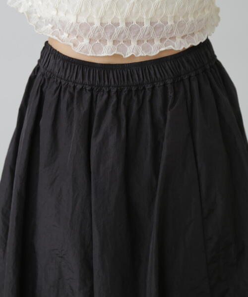FREE'S MART（フリーズマート）の「シャイニーバルーンスカート（スカート・レディース・ブラック/ホワイト・SMALL/MEDIUM）」の18枚目の写真