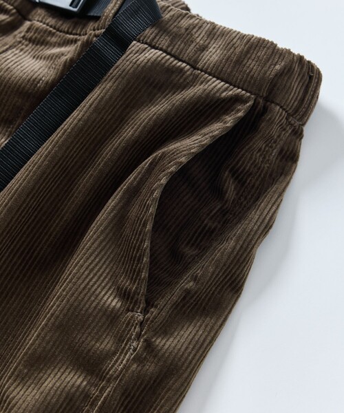 FREAK'S STORE（フリークスストア）の「限定展開 ワイドシルエット コーデュロイ クライミングパンツ（その他パンツ・メンズ・ブラウン/ベージュ/ブラック/オリーブ・LARGE/MEDIUM/SMALL）」の11枚目の写真