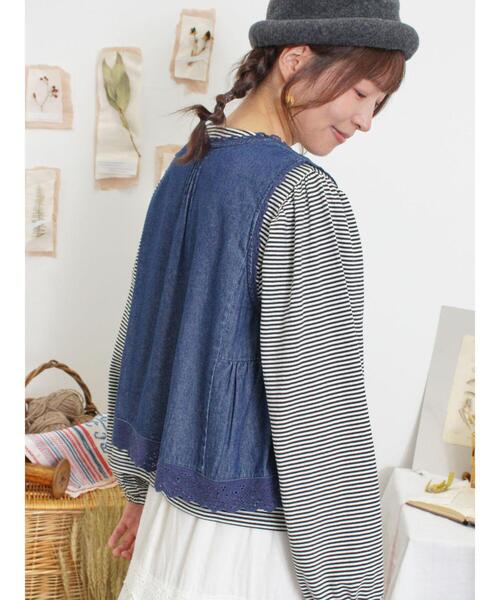 Samansa Mos2（サマンサ モスモス）の「裾スカラップレースベスト（ベスト・レディース・モカ/ネイビー/チャコールグレー/オフホワイト・F）」の15枚目の写真