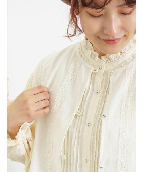 Samansa Mos2（サマンサ モスモス）の「裾スカラップレースベスト（ベスト・レディース・モカ/ネイビー/チャコールグレー/オフホワイト・F）」の7枚目の写真