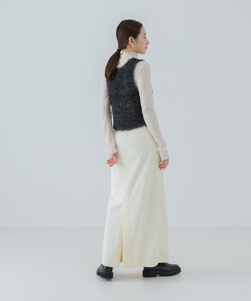 URBAN RESEARCH（アーバンリサーチ）の「ラメミックスシャギーニットベスト（ベスト・レディース・ライトグレー/ブラック・FREE）」の22枚目の写真