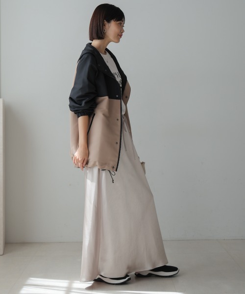 Bou Jeloud(ブージュルード)の「フード付マウンテンパーカー(マウンテンパーカー・レディース・A/B・38)」の5枚目の写真