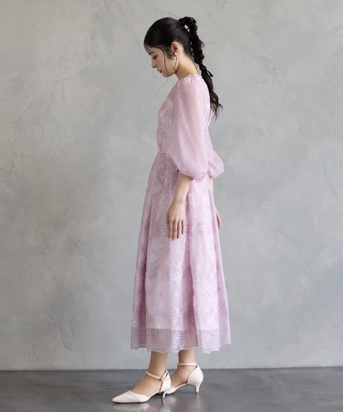 AIMER(エメ)の「オーガンジーフラワー刺繍ボリュームスリーブパーティードレス 結婚式 お呼ばれ ドレス 20代 30代(ドレス・レディース・ピンク/ラベンダー/スモーキーグリーン系・SMALL/MEDIUM)」の9枚目の写真