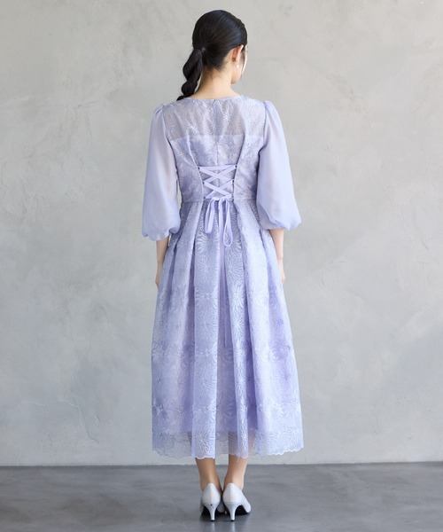 AIMER(エメ)の「オーガンジーフラワー刺繍ボリュームスリーブパーティードレス 結婚式 お呼ばれ ドレス 20代 30代(ドレス・レディース・ピンク/ラベンダー/スモーキーグリーン系・SMALL/MEDIUM)」の13枚目の写真