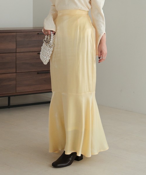 Bab(バブ)の「ナローフレアースカート(スカート・レディース・ブラック/A/イエロー/B・M/S)」の3枚目の写真