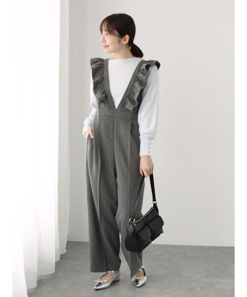 Te chichi TERRASSE（テチチテラス）の「フリルサロペット（サロペット/オーバーオール・レディース・チャコールグレー/ブラック/モカ・F）」の5枚目の写真