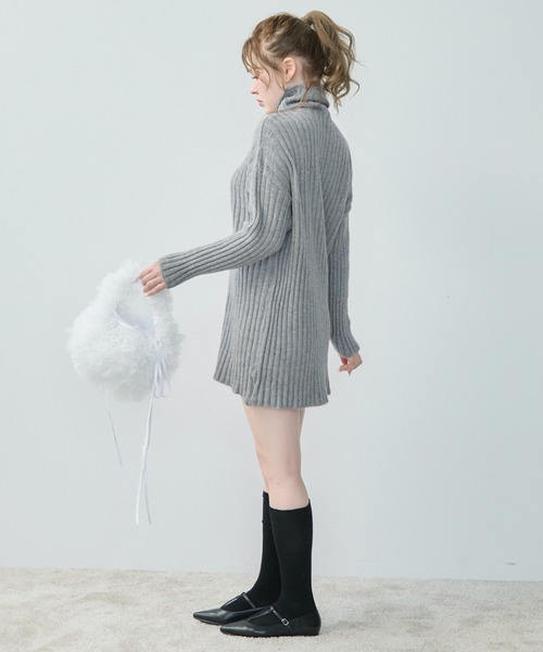 TITTY&CO.（ティティーアンドコー）の「ハイネックリブニットミニワンピース（ワンピース・レディース・グレー/アイボリー/ブラック/ブラウン・FREE）」の22枚目の写真