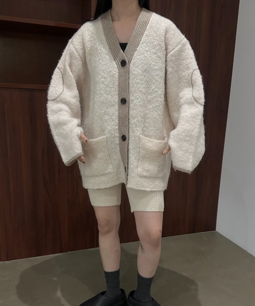 lawgy(ラウジー)の「mix fluffy front rib point knit / ミックスフラッフィーフロントリブポイントニット(カーディガン/ボレロ・レディース・グレー/グリーン/ホワイト・FREE)」の6枚目の写真