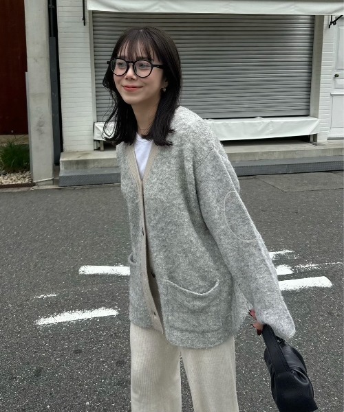 lawgy(ラウジー)の「mix fluffy front rib point knit / ミックスフラッフィーフロントリブポイントニット(カーディガン/ボレロ・レディース・グレー/グリーン/ホワイト・FREE)」の21枚目の写真