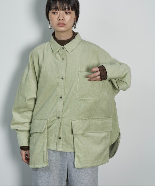THE YOn（ザヨン）の「ルーズフィットダブルポケットコーデュロイシャツ（シャツ/ブラウス・レディース・ライム/ライトグレー/チャコールグレー・FREE）」の22枚目の写真