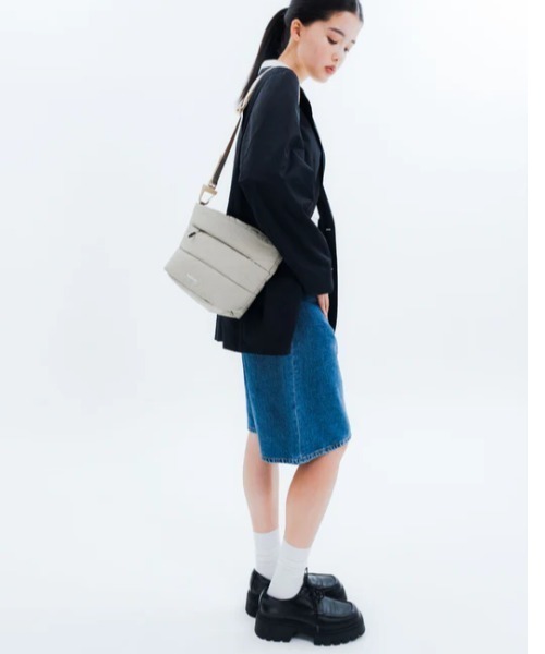 Topologie（トポロジー）の「Topologie/トポロジー Besace べサス