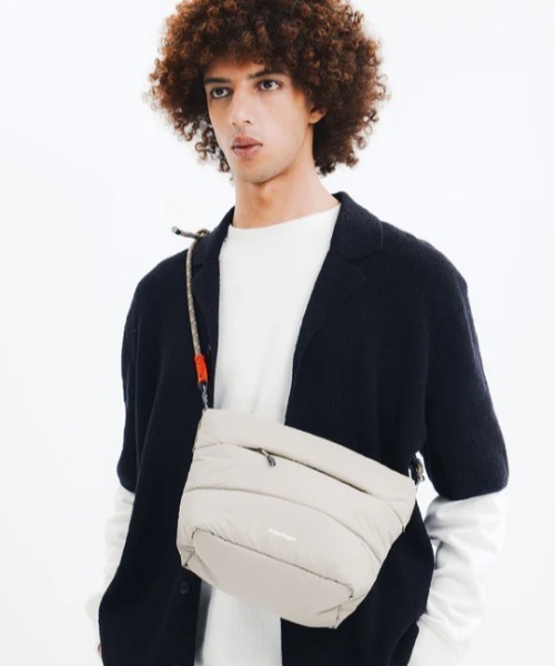 Topologie（トポロジー）の「Topologie/トポロジー Besace べサス