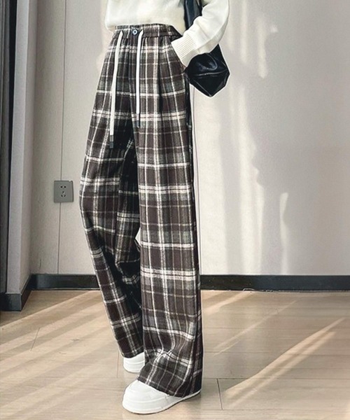 Amulet(アミュレット)の「チェック柄ワイドパンツ(その他パンツ・レディース・ブラウン/ブラック・L/M)」の6枚目の写真