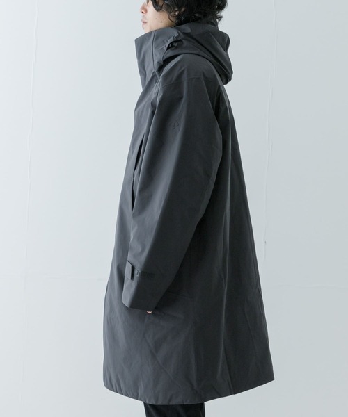 DESCENTE ALLTERRAIN HYBRID INSULATED COAT（ダウンジャケット