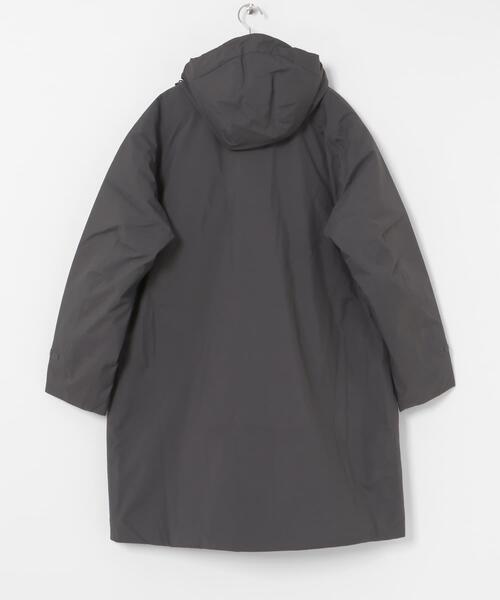 DESCENTE ALLTERRAIN（デサント　オルテライン）の「DESCENTE ALLTERRAIN　HYBRID INSULATED COAT（ダウンジャケット/コート・メンズ・グレー/ブラック・MEDIUM/LARGE/O）」の7枚目の写真