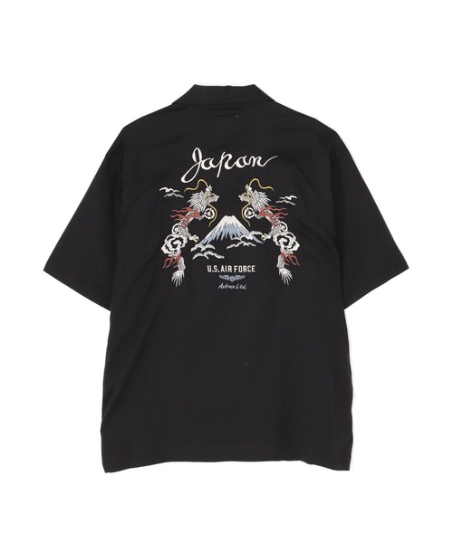 AVIREX(アヴィレックス)の「DOUBLE DRAGON SOUVENIR SHIRT / ダブルドラゴン スーベニア 半袖シャツ / AVIREX / アヴィレックス(シャツ/ブラウス・メンズ・ブルー/ブラック/パープル・XX-LARGE/X-LARGE/LARGE/MEDIUM)」の2枚目の写真