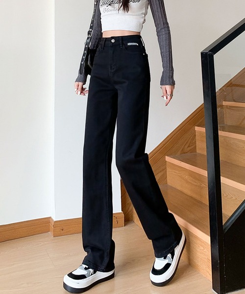 blackdia ocean(ブラックダイヤオーシャン)の「blackdia ocean ワイドストレートデニムパンツ(デニムパンツ・レディース・ダークグレー/ブラック/ライトインディゴブルー/ダークインディゴブルー・X-SMALL/LARGE/MEDIUM/SMALL)」の1枚目の写真