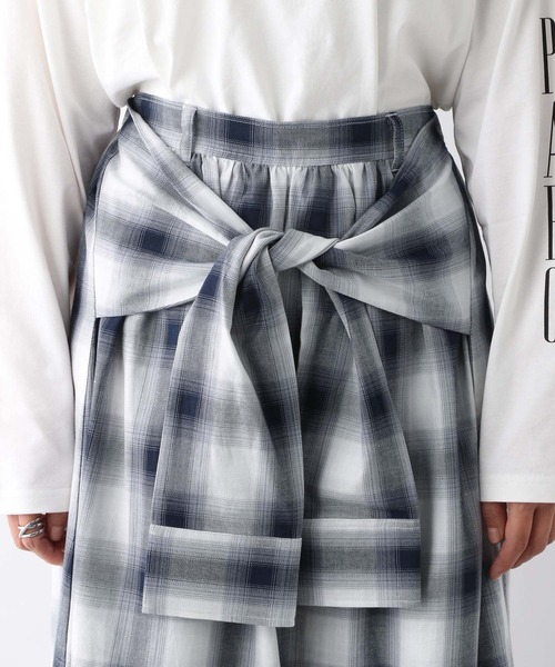 LEPSIM（レプシィム）の「デザインチェックスカート　241961（スカート・レディース・ライトグリーン/ネイビー/ブルー・FREE）」の7枚目の写真