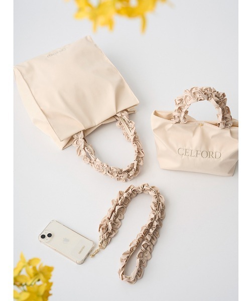 CELFORD(セルフォード)の「【プリュム】フリルラメ刺繍トートバッグ(L)(トートバッグ・レディース・ブラック/サックスブルー/アイボリー/ライトピンク・FREE)」の5枚目の写真