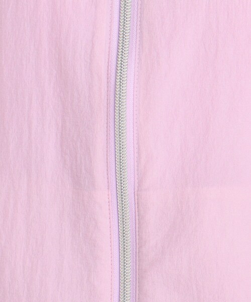 adabat（アダバット）の「撥水加工 シアーワッシャージップアップベスト（ベスト・レディース・サックスブルー/ピンク・42/40/38）」の19枚目の写真