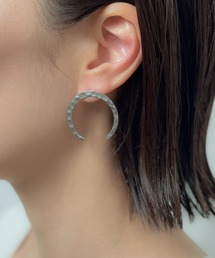 CALIFORNIA OUTFITTERS（カリフォルニア アウトフィッターズ）の「3-1C3 マット 三日月 サークルピアス 【LULKA-ルールカ-】（ピアス（両耳用）・レディース）」