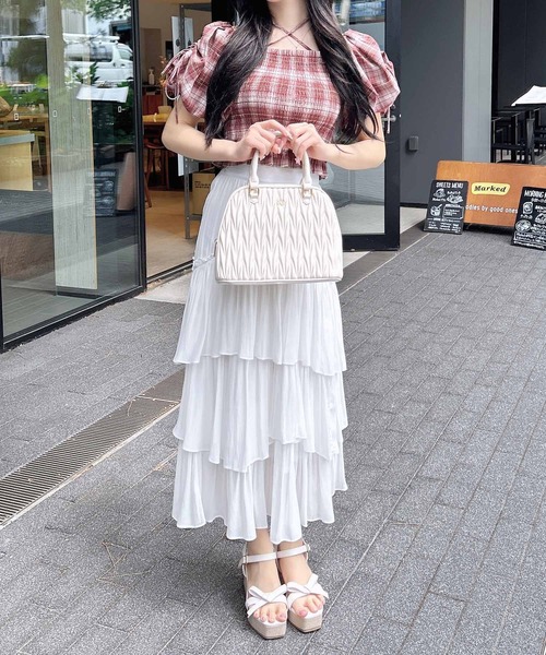 INGNI(イング)の「チャーム付キルティングボストンバッグ(ハンドバッグ・レディース・ピンクベージュ/ブラック/オフホワイト・ONE SIZE)」の18枚目の写真