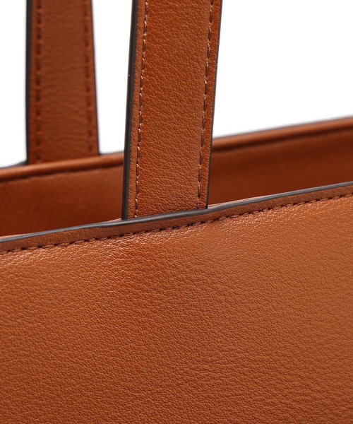 Ungrid(アングリッド)の「【Ungrid/アングリッド】シンプルベルト ラージトート 大容量 A4トート 通勤通学 リクルート(トートバッグ・レディース・ブラック/アイボリー/オリーブ/キャメル/ダークベージュ・FREE)」の14枚目の写真