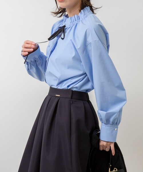 NOLLEY’S（ノーリーズ）の「フリル衿シャツ（シャツ/ブラウス・レディース・ホワイト/サックスブルー/オフホワイト・38）」の7枚目の写真