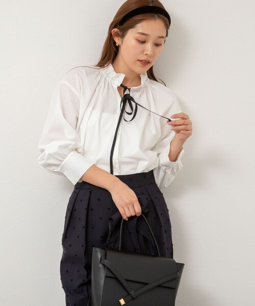 NOLLEY’S（ノーリーズ）の「フリル衿シャツ（シャツ/ブラウス・レディース・ホワイト/サックスブルー/オフホワイト・38）」の20枚目の写真