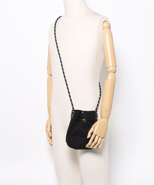 Port(ポート)の「【 Port / ポート 】 ドローコード ミニ ショルダーバッグ(ショルダーバッグ・レディース・ブラック/カーキ/アイボリー/ブルー/オレンジ/パープル/ベージュ・FREE)」の20枚目の写真