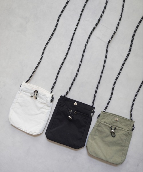 Port(ポート)の「【 Port / ポート 】 ドローコード ミニ ショルダーバッグ(ショルダーバッグ・レディース・ブラック/カーキ/アイボリー/ブルー/オレンジ/パープル/ベージュ・FREE)」の9枚目の写真