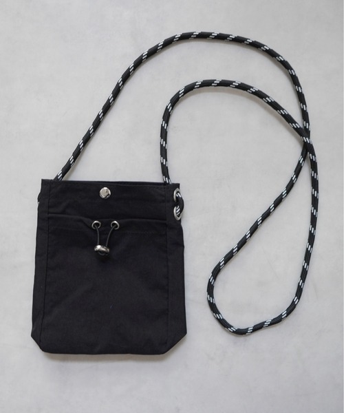 Port(ポート)の「【 Port / ポート 】 ドローコード ミニ ショルダーバッグ(ショルダーバッグ・レディース・ブラック/カーキ/アイボリー/ブルー/オレンジ/パープル/ベージュ・FREE)」の16枚目の写真