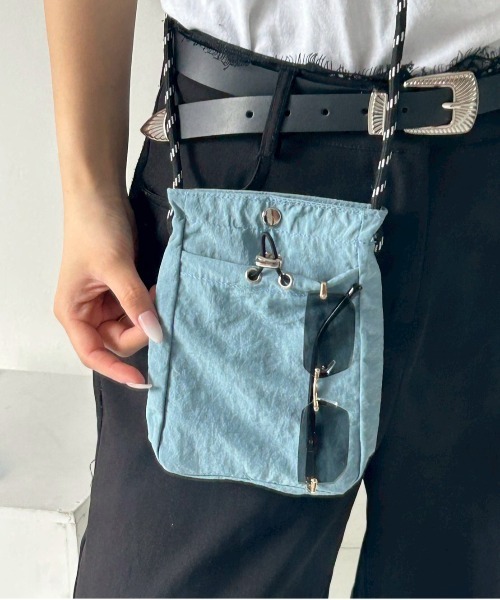 Port(ポート)の「【 Port / ポート 】 ドローコード ミニ ショルダーバッグ(ショルダーバッグ・レディース・ブラック/カーキ/アイボリー/ブルー/オレンジ/パープル/ベージュ・FREE)」の22枚目の写真