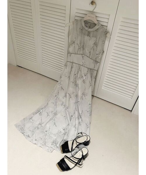 MERCURYDUO（マーキュリーデュオ）の「メタルパーツストラップサンダル（サンダル・レディース・オフホワイト/ブラック/ベージュ・36/38）」の18枚目の写真