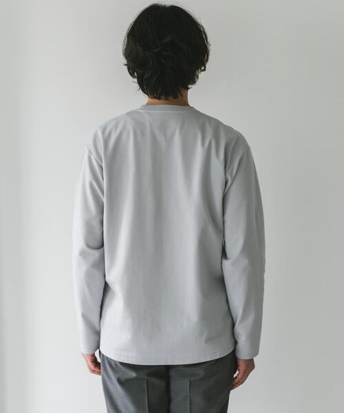 URBAN RESEARCH DOORS(アーバンリサーチドアーズ)の「『イージーケア』ポンチ ロングスリーブ Tシャツ(Tシャツ/カットソー・メンズ・ライトグレー/スミクロ/ホワイト・LARGE/MEDIUM)」の22枚目の写真