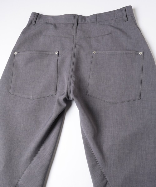 Jieda(ジエダ)の「3D CUTTING PANTS(その他パンツ・メンズ・グレー/ブラック・2/1)」の9枚目の写真