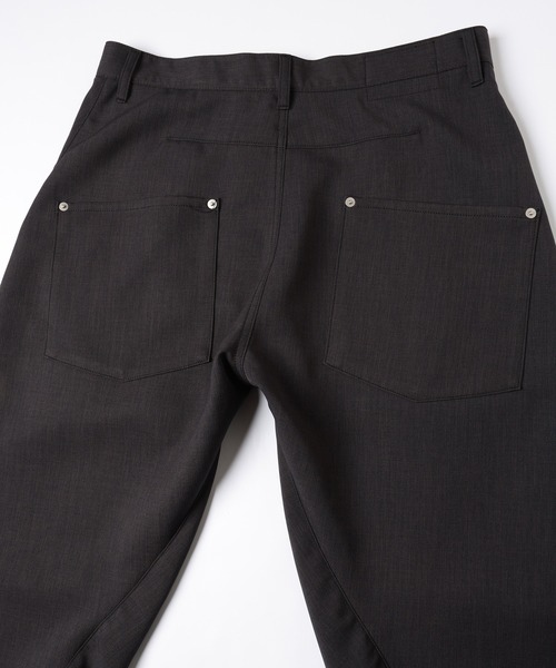 Jieda(ジエダ)の「3D CUTTING PANTS(その他パンツ・メンズ・グレー/ブラック・2/1)」の13枚目の写真