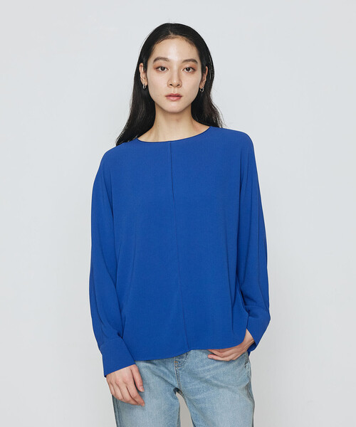 K.T KIYOKO TAKASE（キヨコタカセ）の「バックサテン ドルマンスリーブプルオーバー（シャツ/ブラウス・レディース・ロイヤルブルー/ネイビー/ライトグレー・9号/7号）」の5枚目の写真