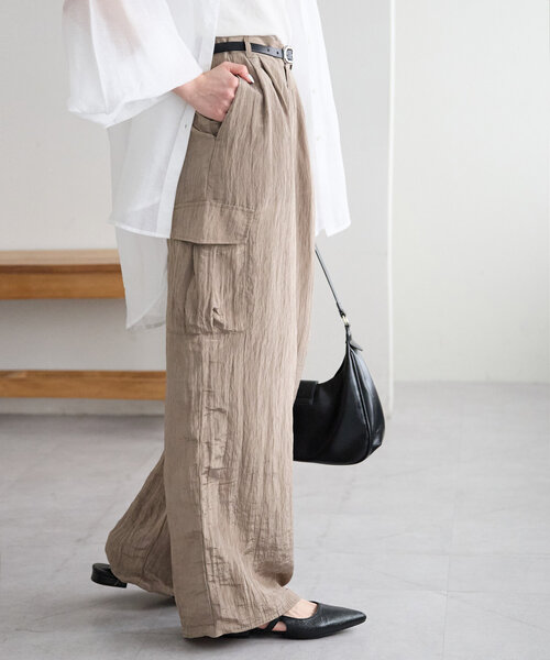 DISCOAT（ディスコート）の「ワッシャーサテンカーゴパンツ（その他パンツ・レディース・アイボリー/モカ・MEDIUM/LARGE）」の15枚目の写真