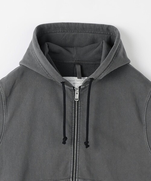 MONKEY TIME(モンキータイム)の「ガーメントダイ フレンチテリー ノースリーブ ジップ フーディー(パーカー・メンズ・ブラック/ダークグレー・S/L/M)」の4枚目の写真