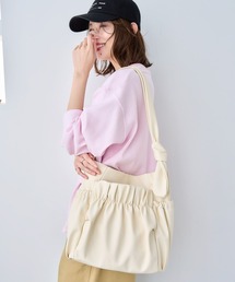 軽らくギャザー1ショルダートート