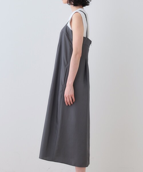 INDIVI（インディヴィ）の「【洗える／UVケア】スリップワンピース（ワンピース・レディース・グレー/ライトグレー系5/ネイビー・38/34/15 /13/05）」の15枚目の写真