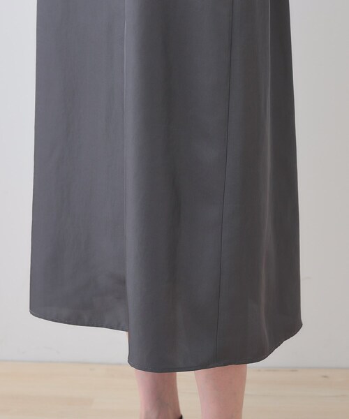 INDIVI（インディヴィ）の「【洗える／UVケア】スリップワンピース（ワンピース・レディース・グレー/ライトグレー系5/ネイビー・38/34/15 /13/05）」の6枚目の写真