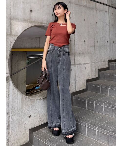 MURUA(ムルーア)の「パターンヴィンテージライクワイドデニム(デニムパンツ・レディース・その他1/ブラック・1/2)」の18枚目の写真