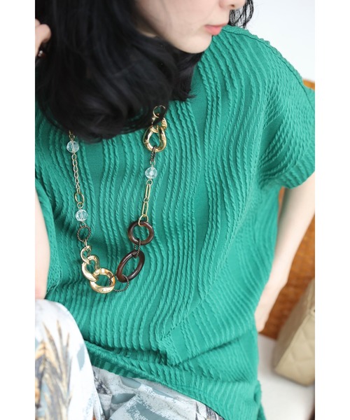 cawaii(カワイイ)の「ゆったりドルマンシルエットの柔らか流線カットソートップス(Tシャツ/カットソー・レディース・アイボリー/ブラック/グリーン・FREE)」の19枚目の写真
