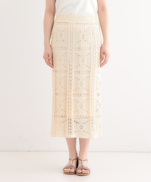 SHOO・LA・RUE(シューラルー)の「かぎ針風パッチワークが大人かわいいニットスカート(スカート・レディース・アイボリー/ベージュ/ブラック・00)」の12枚目の写真