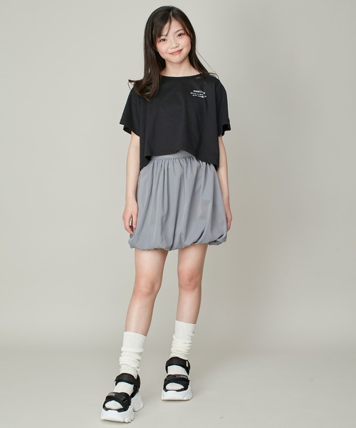 JENNI love(ジェニィラブ)の「肩あきフラワーチャームZIP短丈T(Tシャツ/カットソー・キッズ・ブラック/サックスブルー/オフホワイト・130cm/140cm/150cm/160cm)」の8枚目の写真