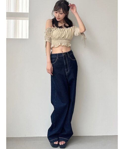 RESEXXY（リゼクシー）の「シャーリングクロップドトップス（Tシャツ/カットソー・レディース・ピンク/イエロー/ブラック・FREE）」の10枚目の写真