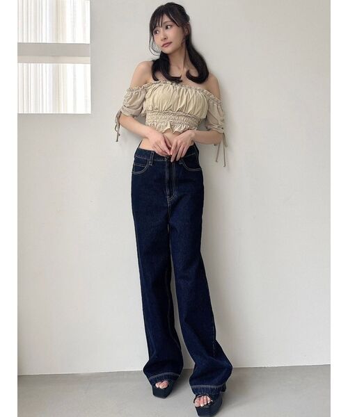 RESEXXY（リゼクシー）の「シャーリングクロップドトップス（Tシャツ/カットソー・レディース・ピンク/イエロー/ブラック・FREE）」の11枚目の写真