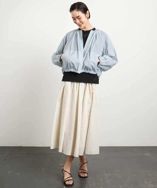 MICHEL KLEIN（ミッシェル・クラン）の「[ドライタッチ]スピンドルギャザースカート ストライプ柄(セットアップ対応)（スカート・レディース・ライトベージュ・38）」の11枚目の写真